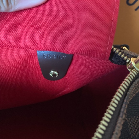 Louis Vuitton Speedy BANDOULIÈRE 25 - Picture 5 of 8